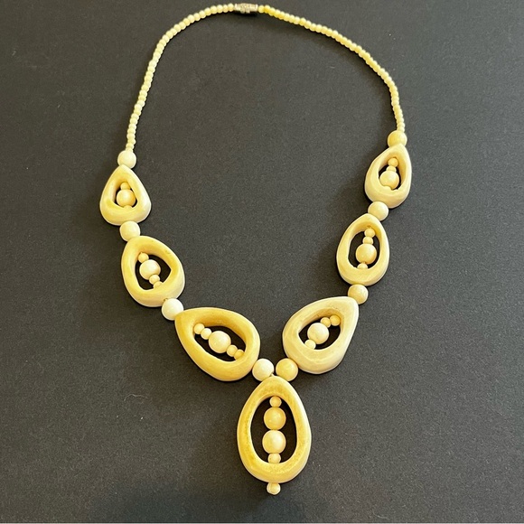 Carved Bovine Bone Bead Necklace Tribal Ethnic Beaded Chunky Natural Organic - Picture 7 of 11